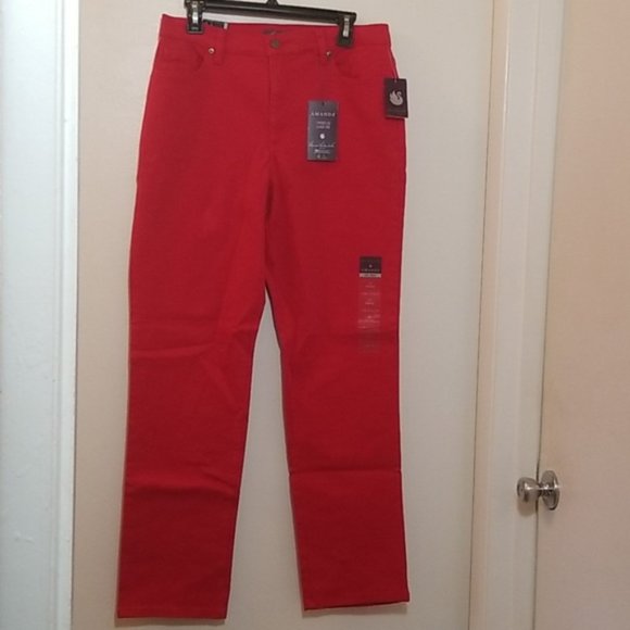 red gloria vanderbilt jeans
